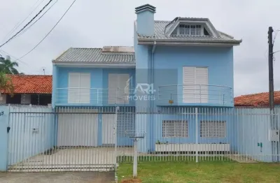 Sobrado triplex com piscina e 5 dormitórios à venda no bairro cajuru em curitiba/pr