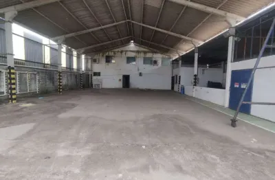 Terreno para alugar na rua espírito santo, 205, lagomar, macaé, 700 m2 por r$ 15.000