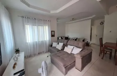 Apartamento com 3 quartos para alugar na Rua Padre Guilherme Lago Castro, Cancela Preta, Macaé, 180 m2 por R$ 7.000