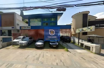 Casa comercial de alto padrão na av. pacaembu - ideal para clínicas - com piscina e elevador!
