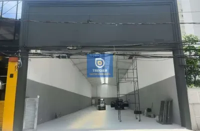 Loja espaçosa em vão livre na rua clélia, ideal para o seu negócio!