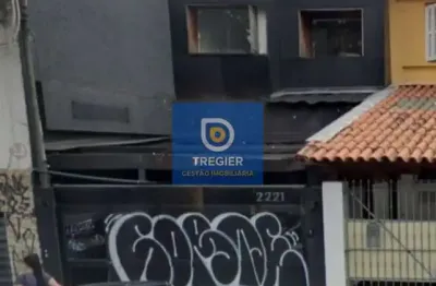 Casa comercial na oscar freira, a 400 metros da estação do metro