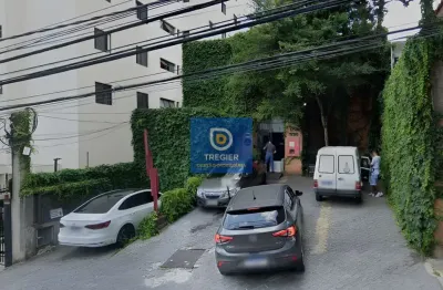 Casa comercial para alugar na Rua Apinajés, 1718, Sumaré, São Paulo