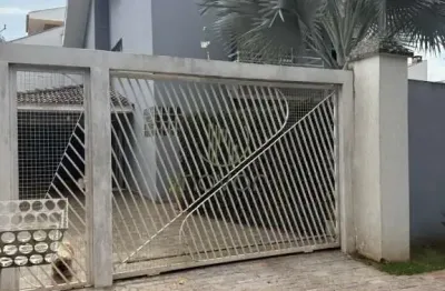 Casa sobrado para locação 4 quartos/suites proximo a avenida harry prochet em londrina