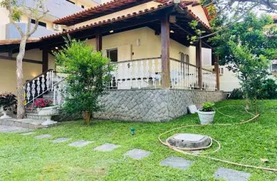 Casa com 3 dormitórios à venda, 184 m² por r$ 2.300.000,00 - passagem - cabo frio/rj
