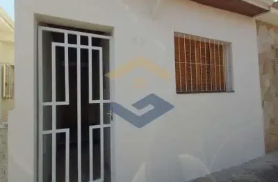 Casa à venda c/ 64m², 1 dormitório, sala, cozinha, banheiro, quintal - vila santa rosa / vila arens - jundiaí/sp (prox. garagem da viação cometa)