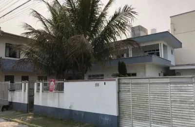 Casa com 3 quartos à venda no Centro, Navegantes 
