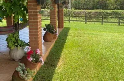 Chácara / sítio com 2 quartos à venda na Zona Rural, Cajuru 