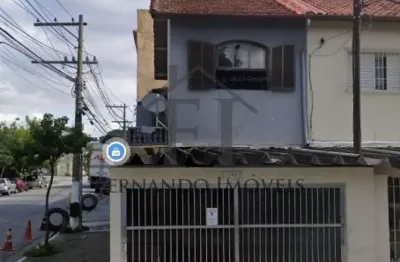 Locação sobrado 2 dormitórios, sala, cozinha, 2 banheiros e 2 vagas de garagem - vl. carioca
