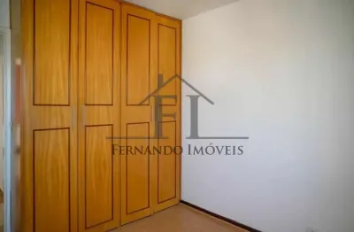 Apartamento - 2 dormitórios, sala, cozinha, 2 banheiros, lavanderia, quarto de empregada e 1 vaga