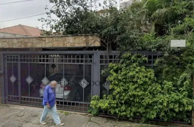 Casa Térrea Exclusiva à Venda no Ipiranga | 258 m² | 5 Dormitórios | 2 Vagas | Vista Livre