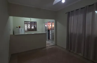 Venha desfrutar de momentos agradáveis em familia nesse aconchegante rancho!