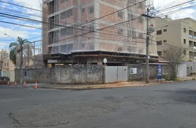 Apartamento com sacada em planta próximo  ao fórum e a faculdade unaerp em ribeirão preto !