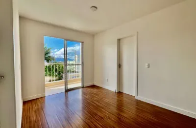 Apartamento com 2 quartos à venda na Rua César Zuchinalli, Serraria, São José