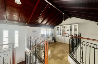 Casa com 6 quartos à venda na Rua Cid Xavier Gonçalves, Santa Mônica, Florianópolis