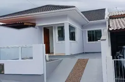 Venha ser donno dessa casa geminada bela vista palhoça