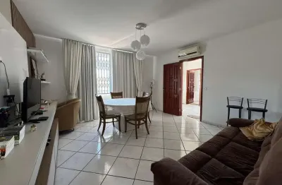 Casa com 2 quartos à venda na Rua Humaitá, Canto, Florianópolis