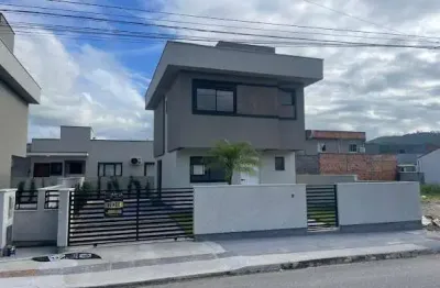 Casa com 3 quartos à venda na Rua Dos Imigrantes, Bela Vista, Palhoça