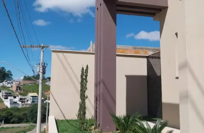 Casa à venda no lima dias, conselheiro lafaiete , 130000 m2 por r$ 569.000