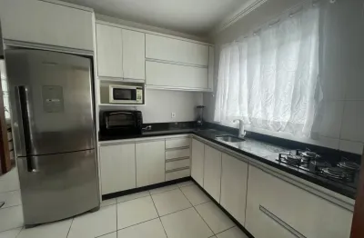 Apartamento térreo mobiliado com 2 quartos no vila nova 2100 incluso taxas