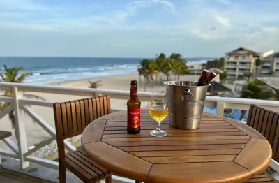 Linda cobertura porteira fechada (frente mar) à venda no Porto das Dunas