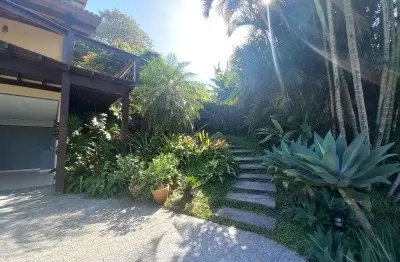 Casa para locação em florianópolis, lagoa da conceição, 3 dormitórios, 3 suítes, 4 banheiros, 3 vagas