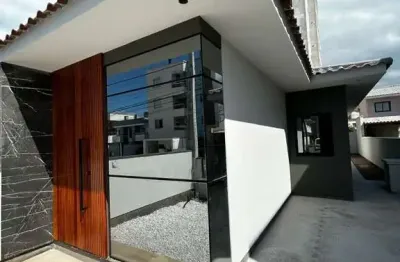 Casa com 3 quartos à venda na rua rio grande do norte, 567, rio grande, palhoça por r$ 489.000