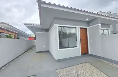 Casa com 2 quartos à venda na silvano francisco da silva, 345, pachecos, palhoça por r$ 379.000
