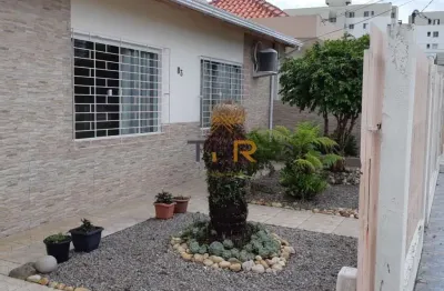 Casa com 4 quartos à venda na maria inês da silveira schmitt, 2343, roçado, são josé por r$ 1.325.000