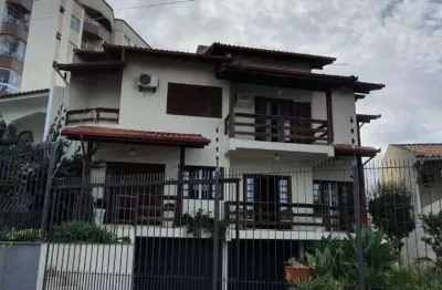 Casa com 4 quartos à venda na rua tenente joaquim machado, 12, capoeiras, florianópolis por r$ 1.450.000