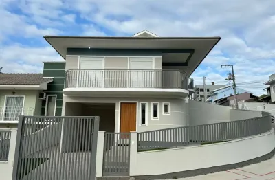 Casa com 3 quartos à venda na édio de souza lopes, 65, forquilhas, são josé por r$ 670.000