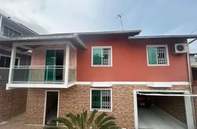 Casa com 3 quartos à venda na travessa dos cardeais, 15, forquilhas, são josé por r$ 800.000