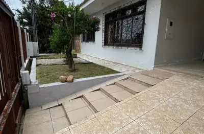 Casa com 4 quartos à venda na rua cândido amaro damásio, 9887, jardim cidade de florianópolis, são josé por r$ 1.500.000
