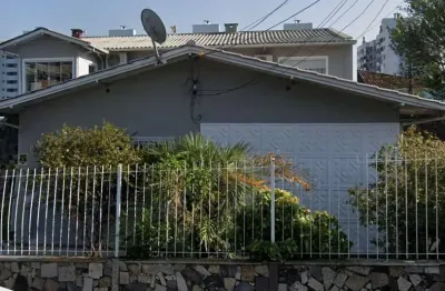 Casa com 5 quartos à venda na rua alessandro alberto de oliveira, 2345, ipiranga, são josé por r$ 1.370.000