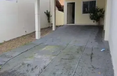 Casa com 2 quartos à venda na rua silvio joão correa, 3499, forquilhas, são josé por r$ 315.000