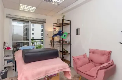 Conjunto Comercial para Venda em São Paulo, Jabaquara, 2 banheiros, 1 vaga