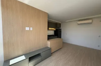 Sense - apartamento para locação por r$3.800,00, 2 quartos (1 suíte com closet), 62m², 1 vaga, terr