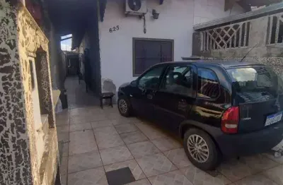 Casa geminada na praia grande - bairro balneario maracanã r$ 345,000,00