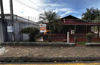 Casa com 7 quartos à venda na Avenida Nossa Senhora da Luz, Centro, Telêmaco Borba