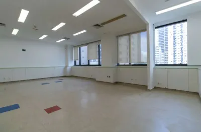 Sala comercial à venda na Rua Ministro Gabriel de Rezende Passos, 500, Moema, São Paulo