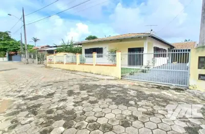 Casa com 3 quartos à venda na Rua Madagascar, Forte, São Francisco do Sul