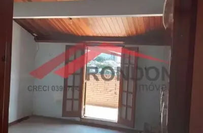 Sobrado à venda no parque santo antônio - 200 m² - 2 casas independentes - 2 vagas de garagem - 3 pavimentos.