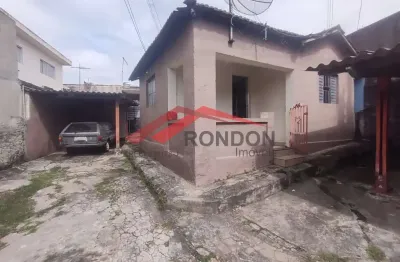 Casa à venda na Rua Príncipe Mikasa, Jardim Almeida Prado, Guarulhos