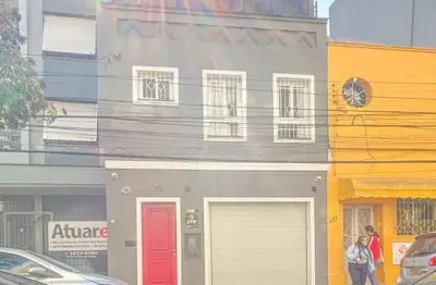 Casa de 450m² na demétrio ribeiro - centro histórico - porto alegre/rs