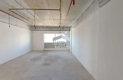 Vendo sala comercial em campinas, no condomínio easy office com trinta e nove metros, uma vaga de garagem.