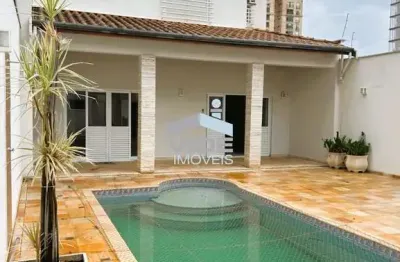 Casa com 3 quartos para alugar na Rua Areias, 79, Cambuí, Campinas