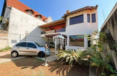 Casa comercial à venda em campinas-sp, bairro taquaral  3 quartos, 1 suíte, 4 salas, 4 banheiros, 6 vagas de garagem  191m²