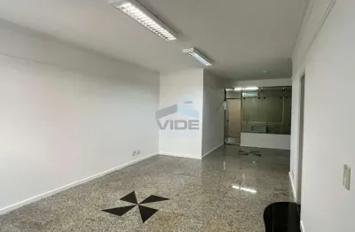Sala comercial com 2 salas à venda na Rua Alecrins, 128, Cambuí, Campinas