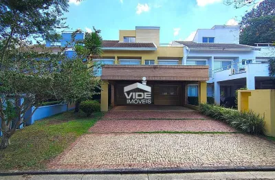 Casa com 3 suítes (1 suíte térrea) à venda no taquaral