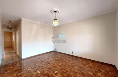Casa com 4 quartos para alugar na Rua Sybele de Camargo Andrade, 324, Jardim García, Campinas